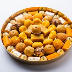 Mix Mithai Basket